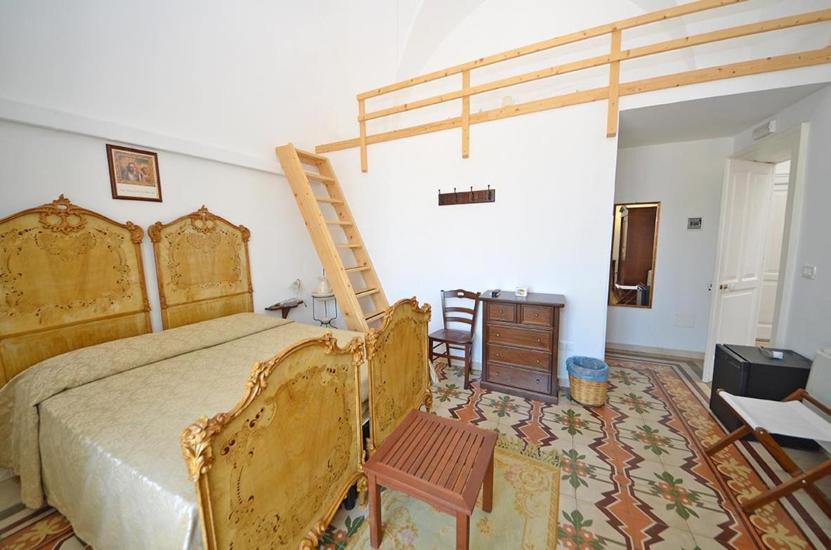 Casa Branca Bed and Breakfast Castrignano del Capo Buitenkant foto