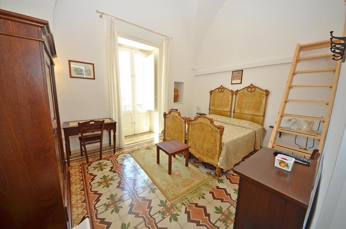 Casa Branca Bed and Breakfast Castrignano del Capo Buitenkant foto